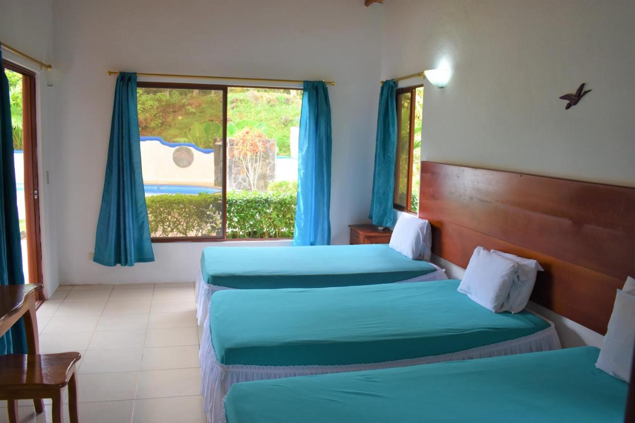 Piedras Blancas Lodge Puerto Ayora  Extérieur photo